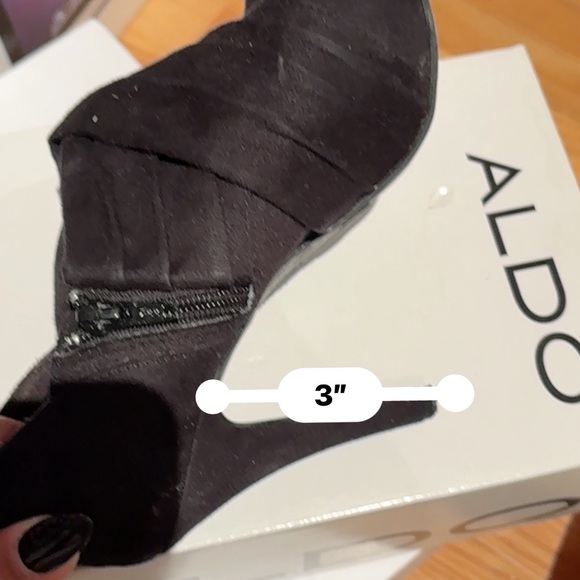 Black booties - Picture 10 of 10